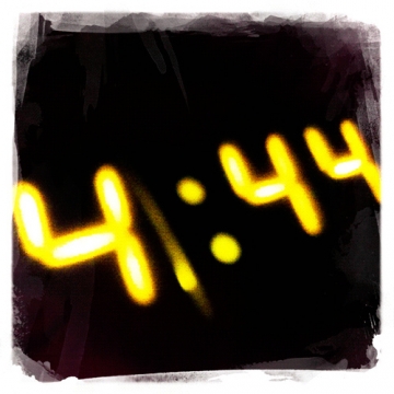 Jak radzić sobie z bezsennością u starszych osób?